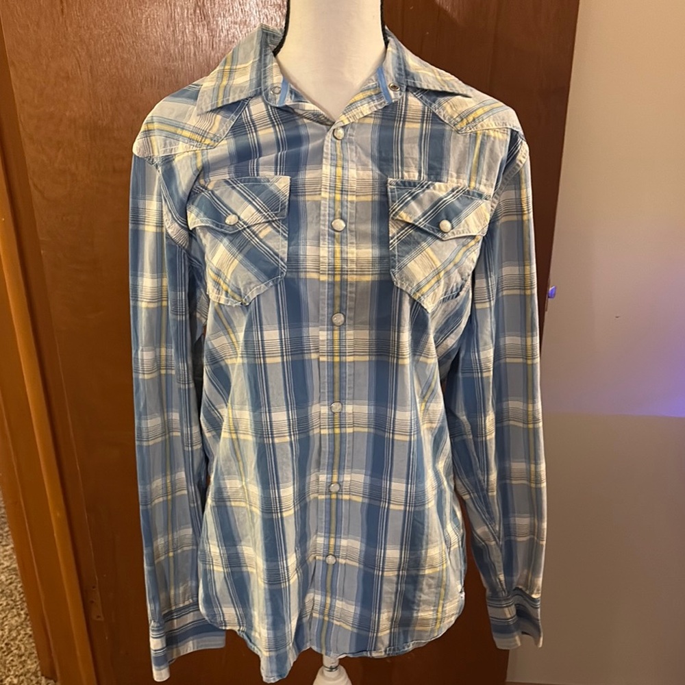 Men's Light Blue Plaid Button-Down Shirt